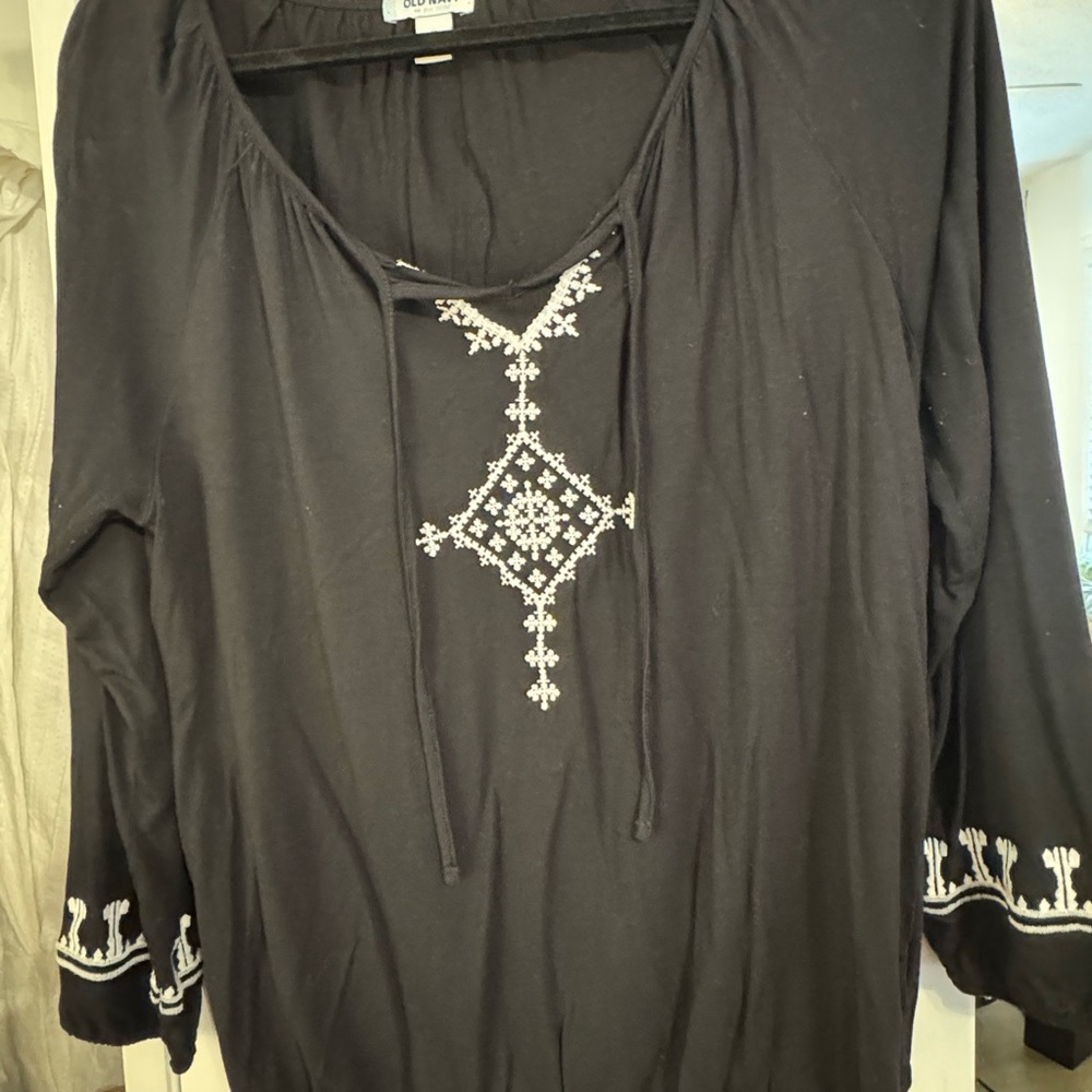 Old Navy Black Blouse with White Embroidery
